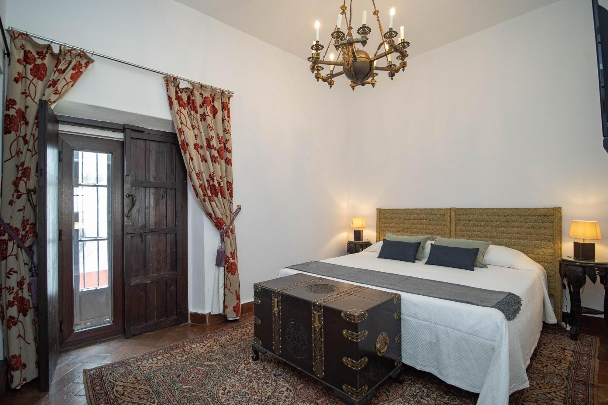 La Casa 1832 Boutique Bed & Breakfast Sanlúcar de Barrameda Exterior photo